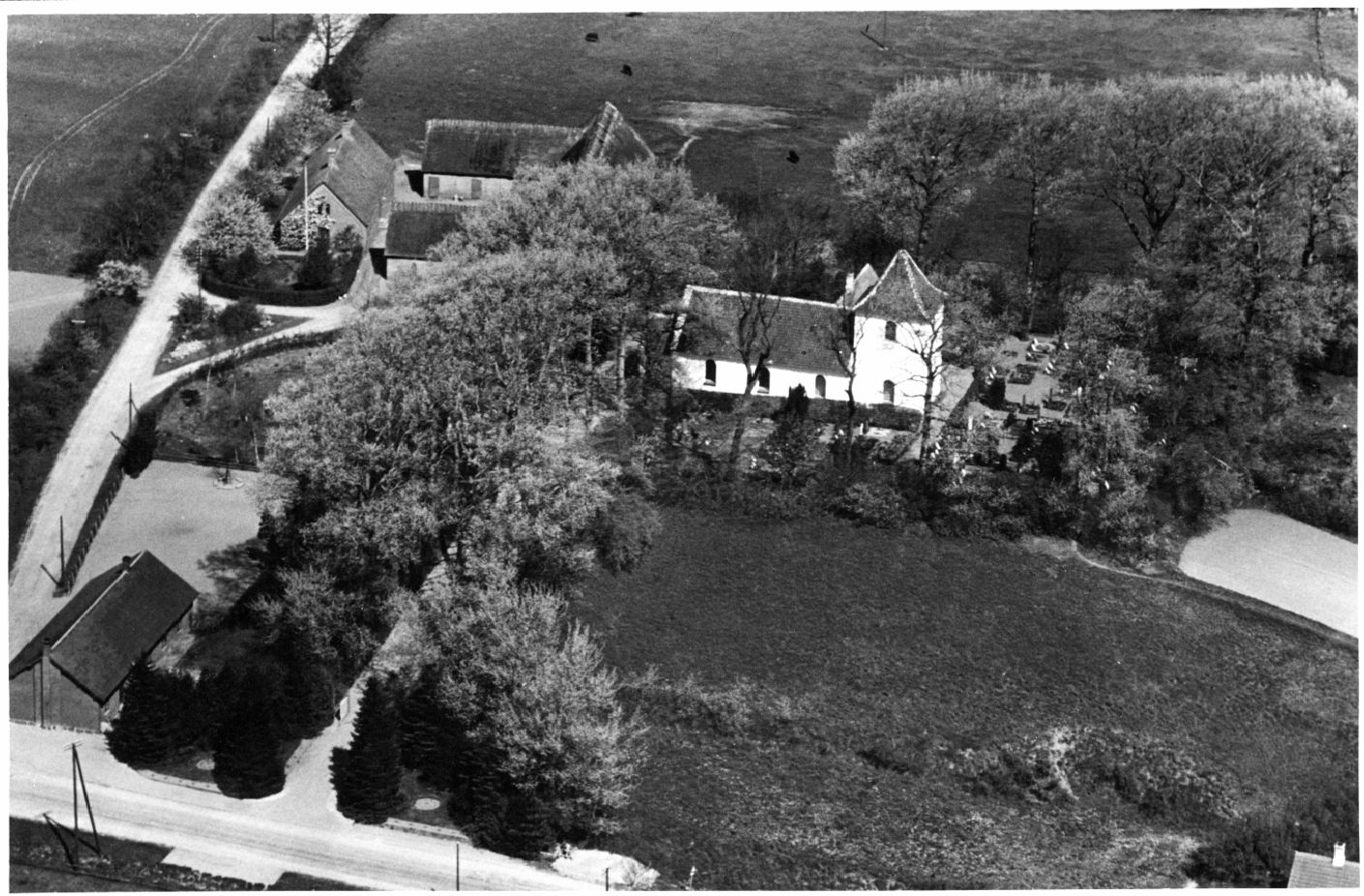 b-10790-krarup-kirke-og-dalgaard